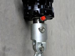 Crochet de levage + rotator hydraulique 4,5  tonnes