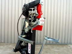 Fendeuse de bûches EVO 21 groupe + treuil hydraulique